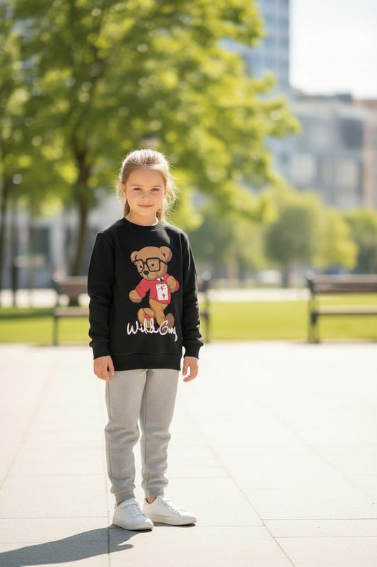 Siyah Renk Kız Çocuk Bear Baskılı Sweatshirt Eşofman Takımı – Rahat ve Şık Günlük Çocuk Takımı
